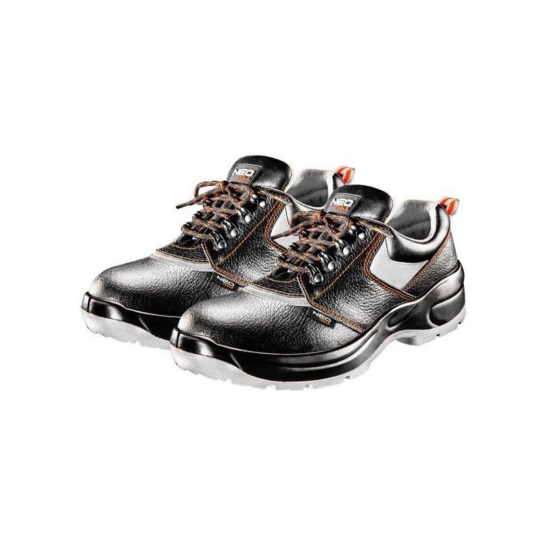 Safety shoes