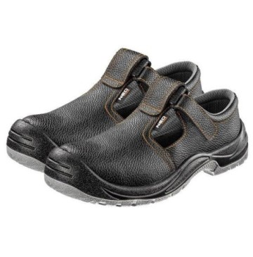 Safety shoes