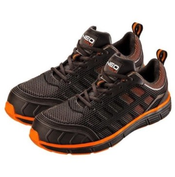 Safety shoes
