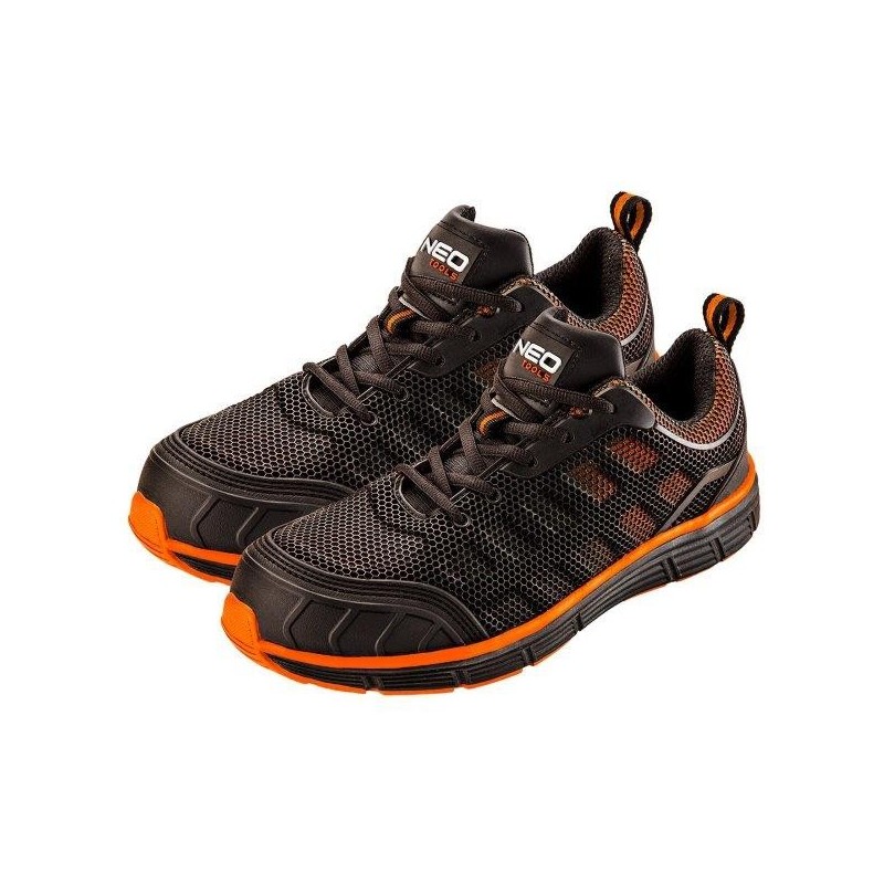 Safety shoes