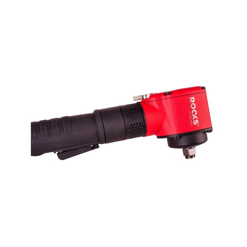 Pneumatic impact wrench