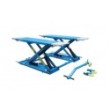 Scissors vehicle lift
