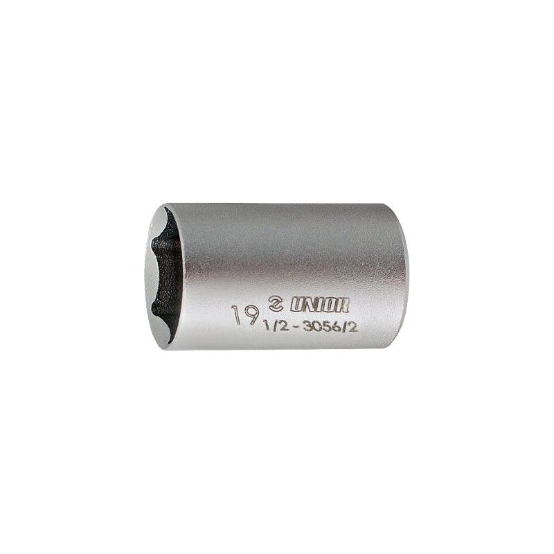 Power socket