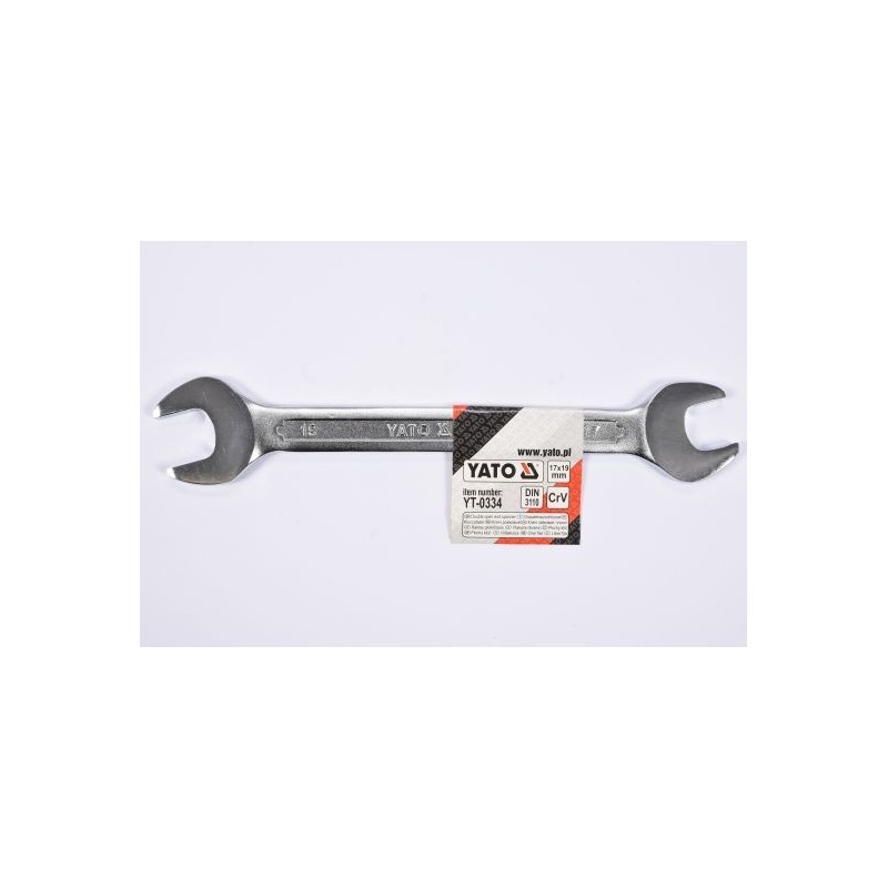 Flat spanners
