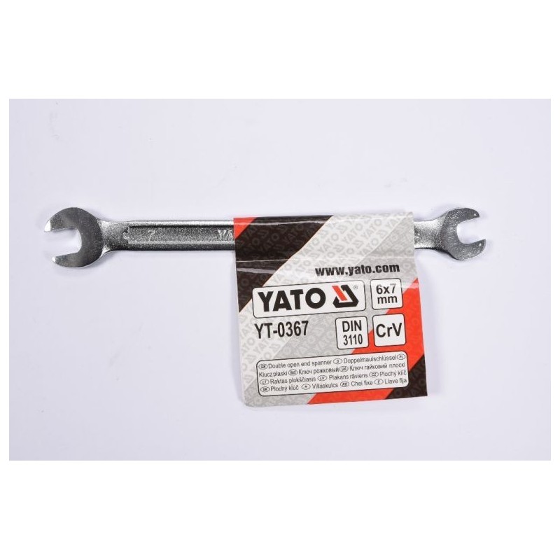 Flat spanners