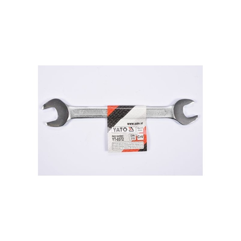 Flat spanners