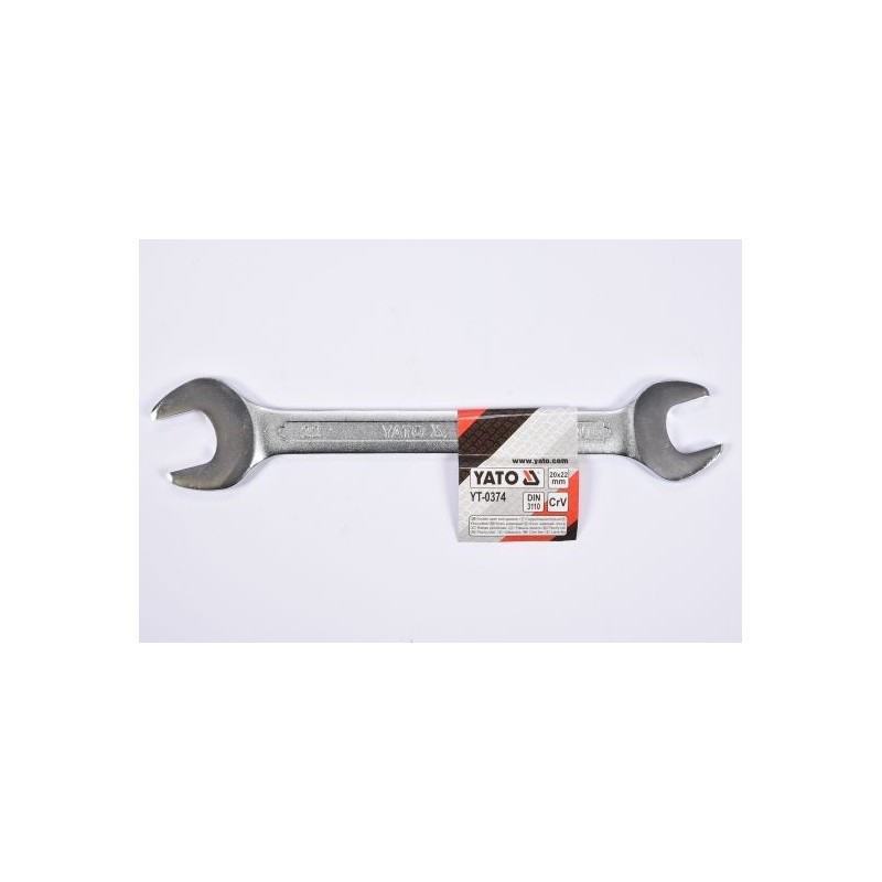 Flat spanners
