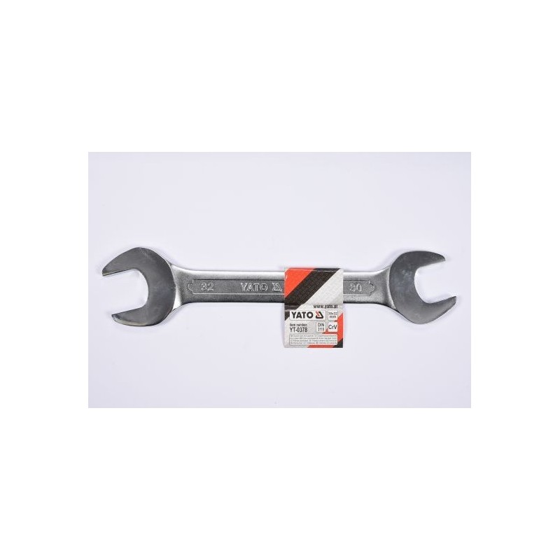 Flat spanners