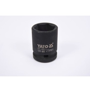 Impact socket spanner