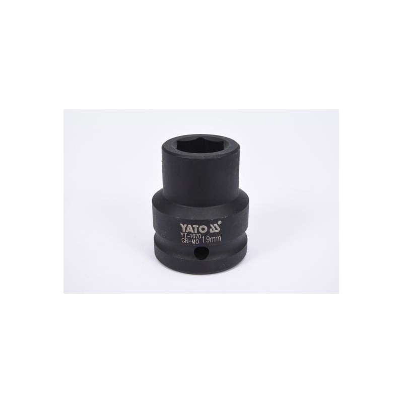 Impact socket spanner