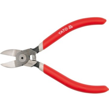 Cutting pliers
