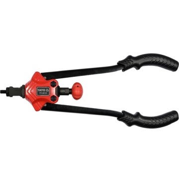 Rivet machine
