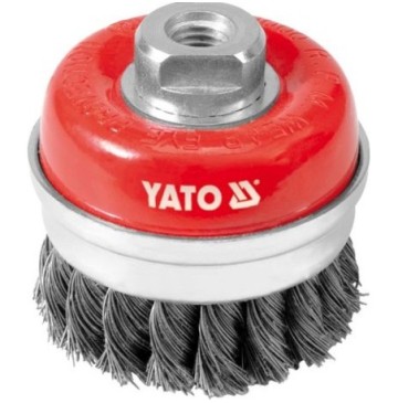 Cleaning brush