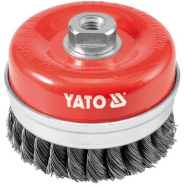 Cleaning brush