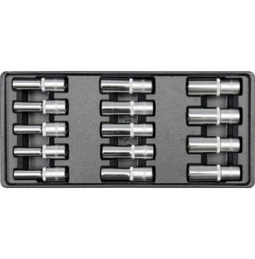 Insert with equipment for a workshop trolley
