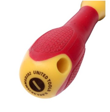 Flat head screwdriver